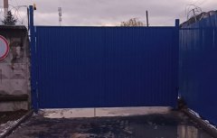 Распашные ворота обшивка профнастил